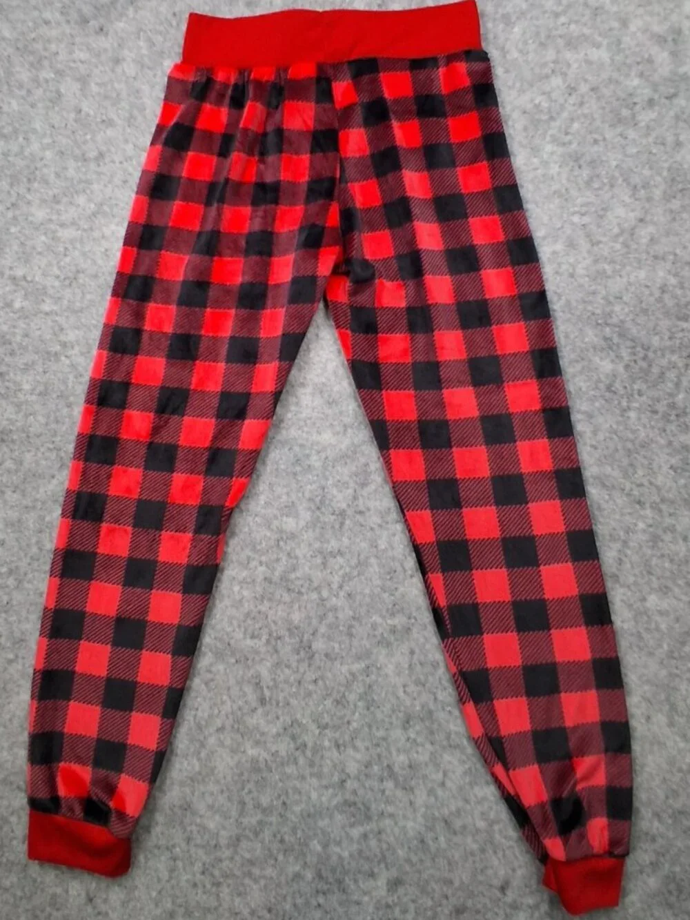 Lola girls pajama bottoms size 6/6x red and black new without tags